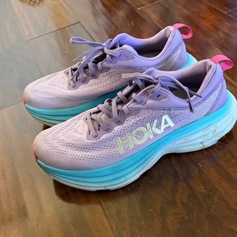 HOKA - Bondi 8 - Size 9B - Lavender Running Shoes 🩷 💜 - Picture 6 of 8